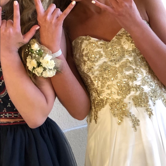 Prom Dress - Picture 3 of 3